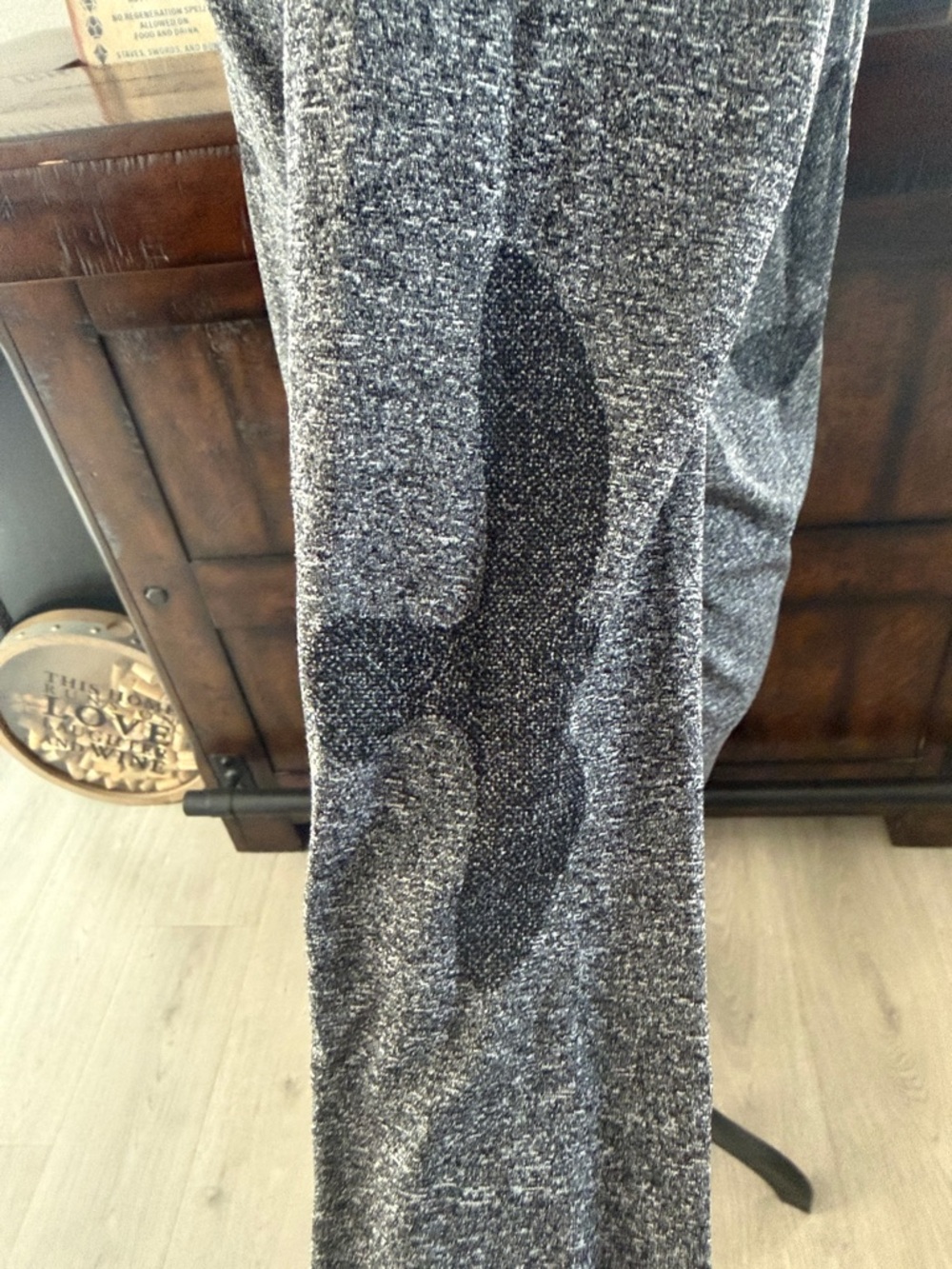 oiselle Charcoal Grey Long-Sleeve Tee with Bird Silhouette Print - Picture 5 of 8